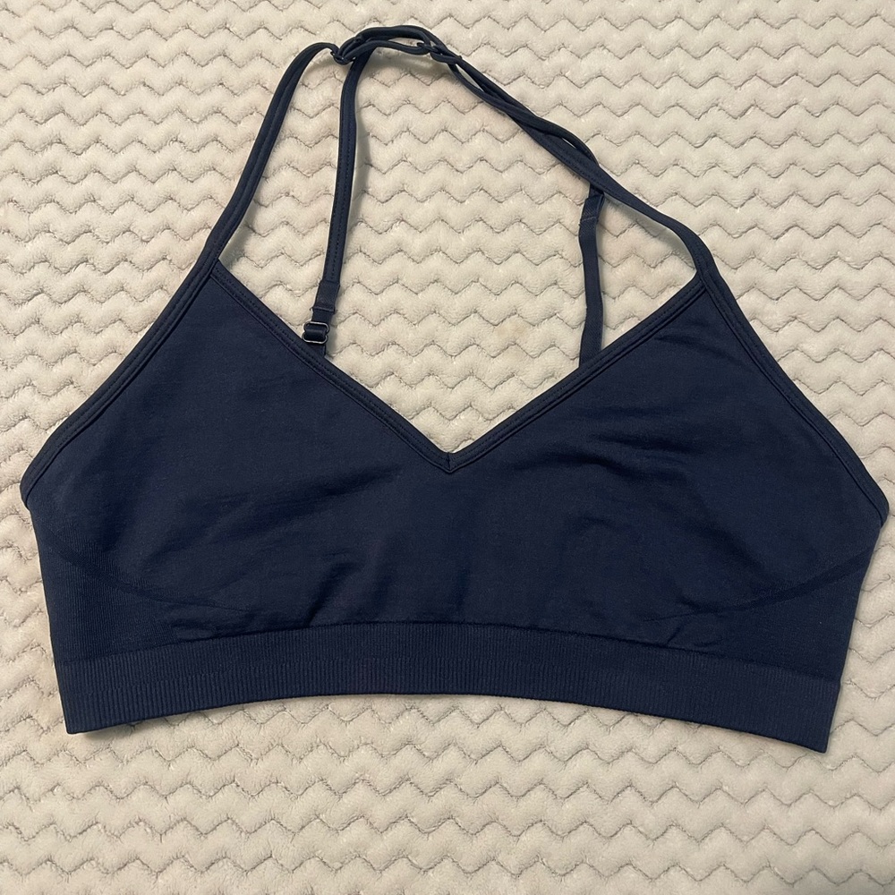 Black Sports Bra with Racerback Design and Wide Bottom Band